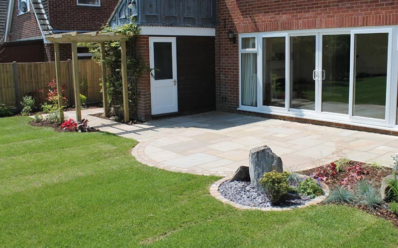 Patios & Garden Patios & Garden
